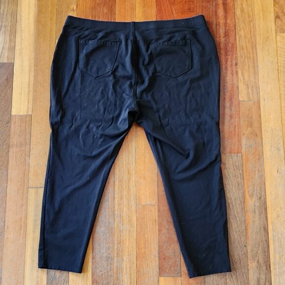 St. John's Bay Black Stretch Leggings Plus Size 3X - Picture 11 of 12